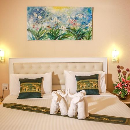 Korat Hotel Nakhonratchasima Exteriör bild