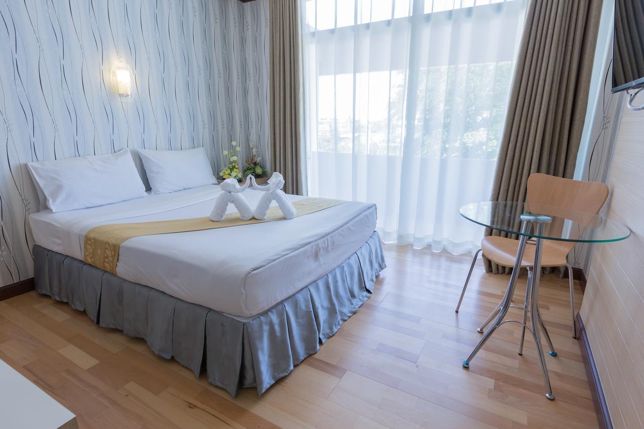 Korat Hotel Nakhonratchasima Rum bild