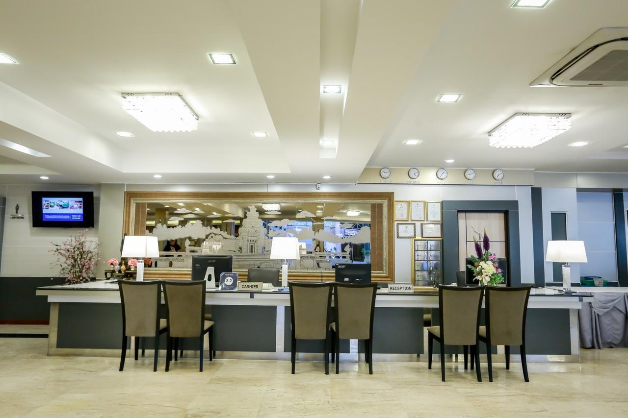 Korat Hotel Nakhonratchasima Exteriör bild