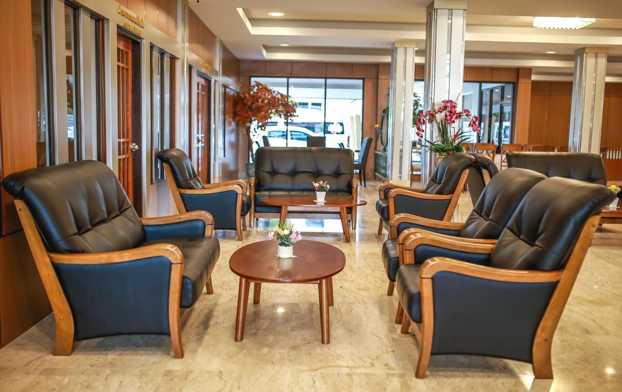 Korat Hotel Nakhonratchasima Exteriör bild