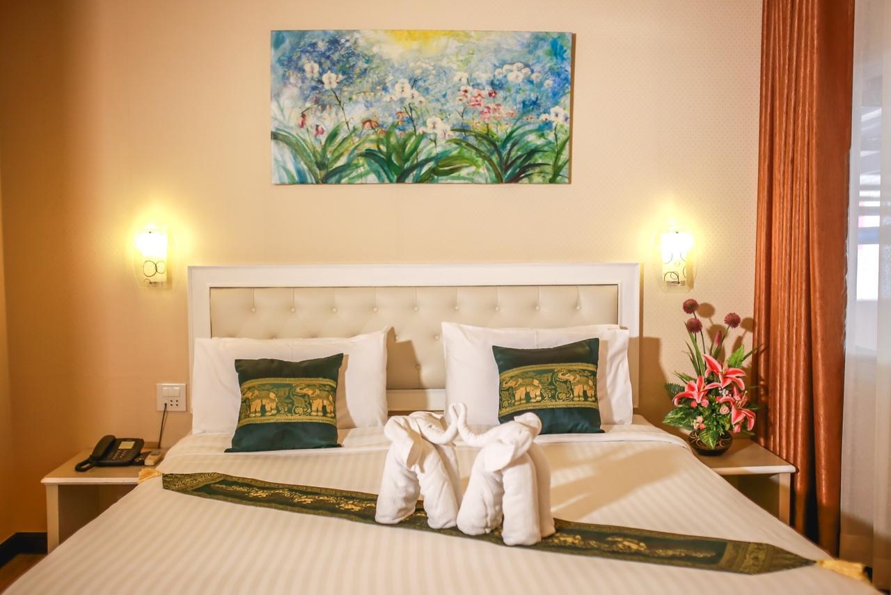 Korat Hotel Nakhonratchasima Exteriör bild