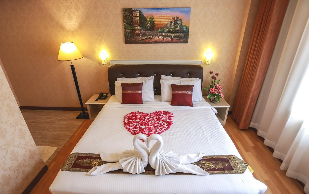 Korat Hotel Nakhonratchasima Exteriör bild