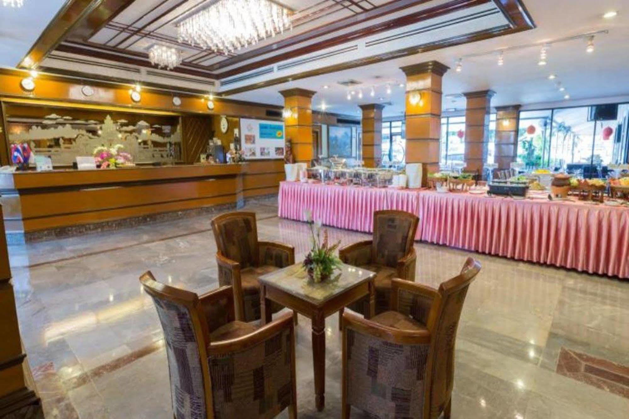 Korat Hotel Nakhonratchasima Exteriör bild