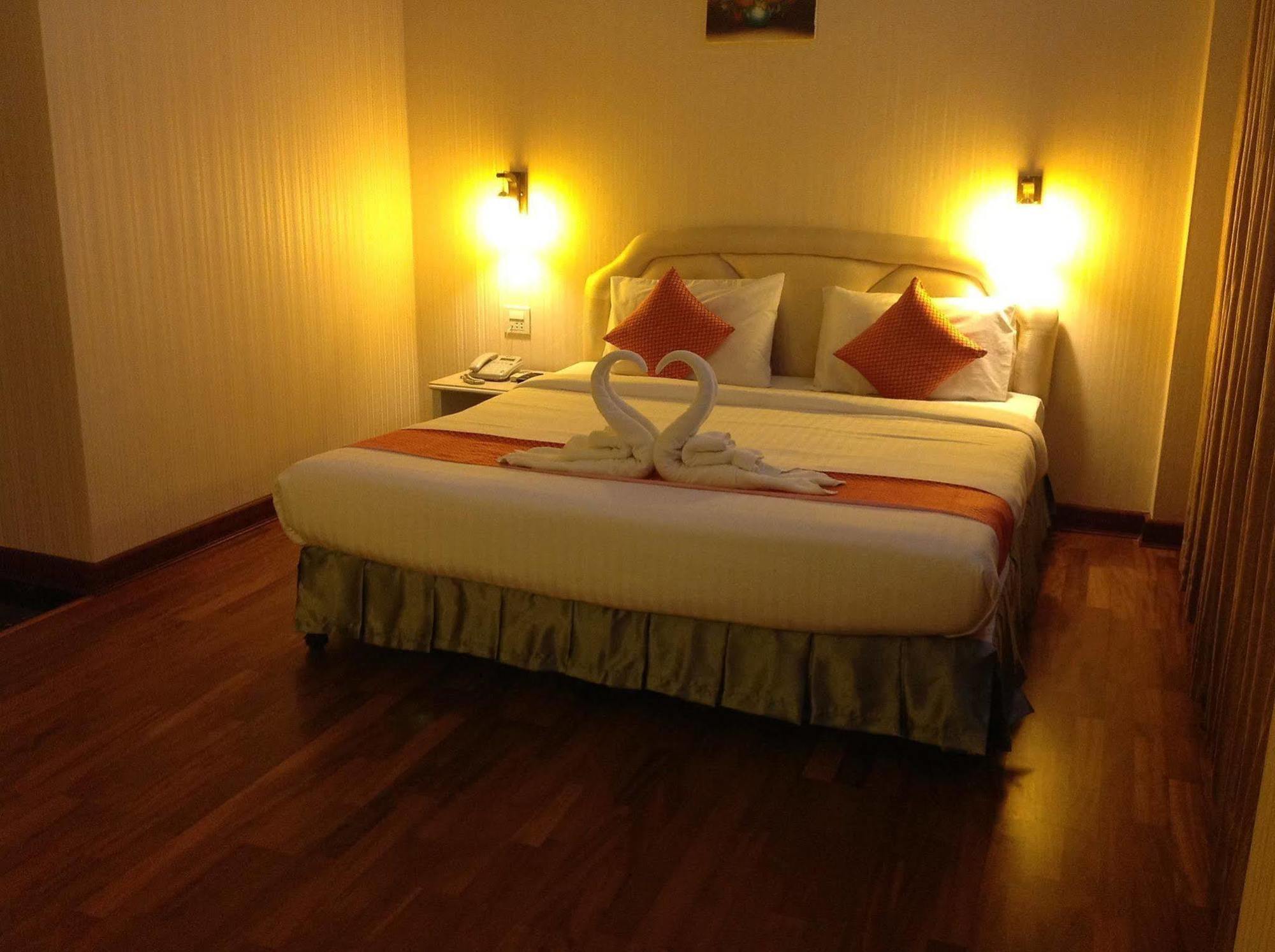 Korat Hotel Nakhonratchasima Exteriör bild